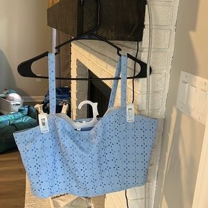 Women’s stretchy tank top! Super comfortable, and has adjustable straps